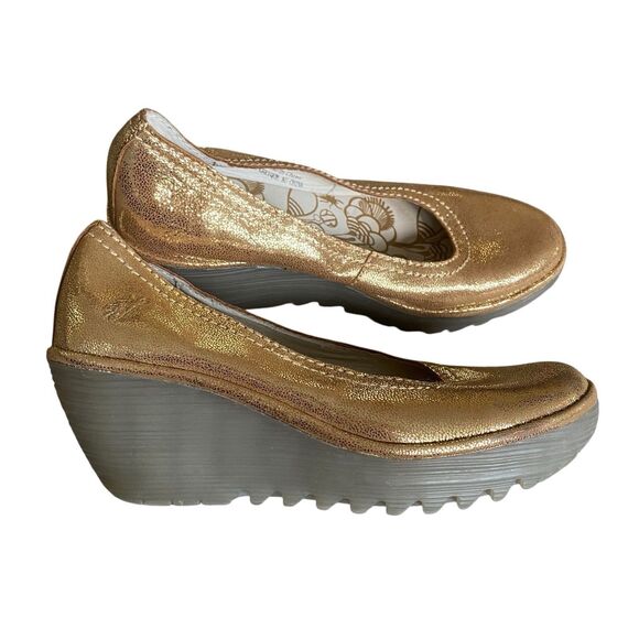 Fly London Yoza Wedge Shoes Women 8-8.5/39 Gold Metallic Fairy Party Comfort - Picture 3 of 13